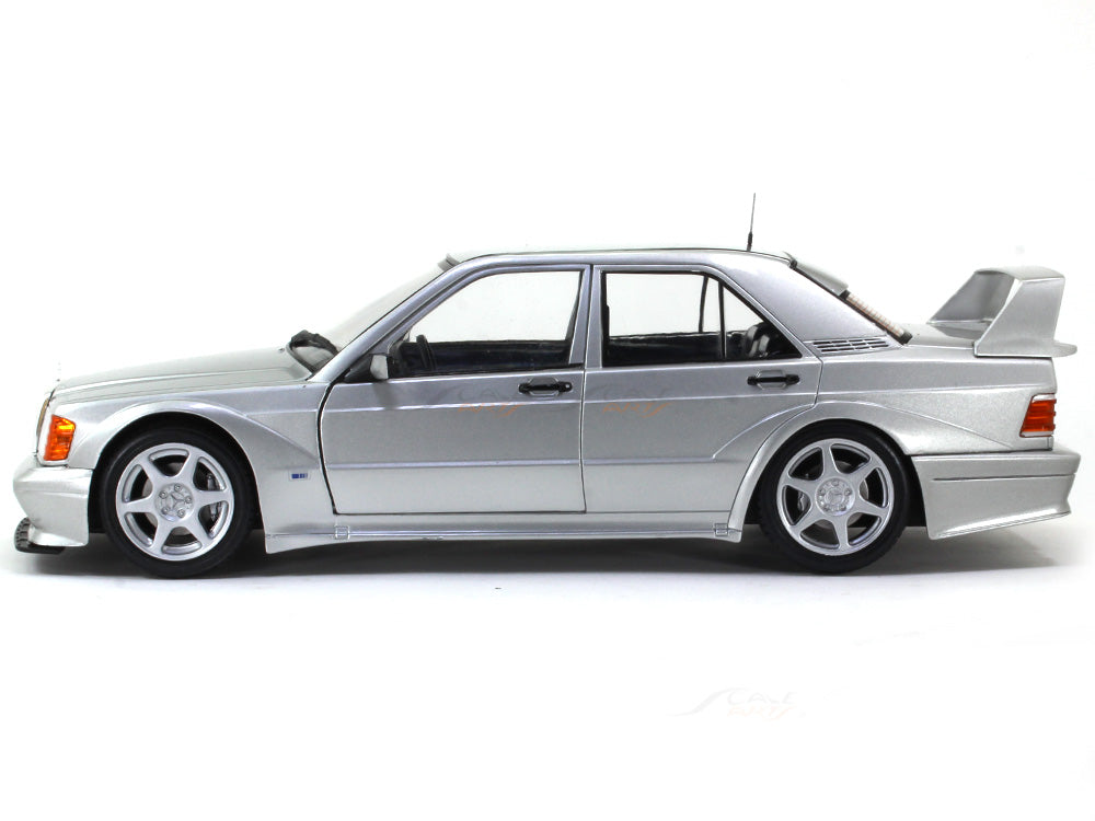 1/18 Mercedes-Benz 190E 2.5-16V EVOLUTION II Autoart 特注 オート