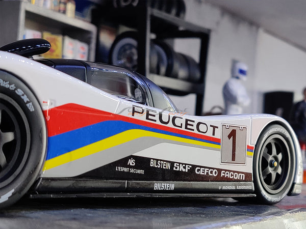 Spark 1/43 Peugeot 905 #1 1992 Le Mans 24H Winner Miniature Spark 1/43 Peugeot 905 #1 1992 Le Mans 24H Winner Miniature
