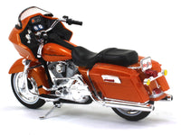 2002 Harley-Davidson FLTR Road Glide 1:18 Maisto diecast scale model bike.