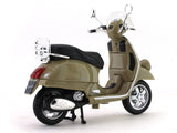 2006 Vespa GT 250 1:18 diecast scale model scooter