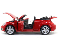 2013 Volkswagen Beetle Cabriolet 1:18 Kyosho diecast Scale Model Car.