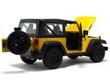 2014 Jeep Wrangler yellow 1:18 Maisto diecast Scale Model car.