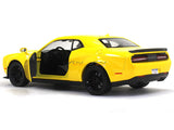2018 Dodge Challenger SRT Hellcat Widebody 1:24 Motormax diecast scale model car