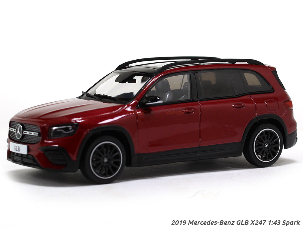 2019 Mercedes-Benz GLB X247 red 1:43 Spark diecast scale model car