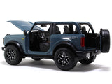 2021 Ford Bronco Badlands blue 1:18 Maisto diecast Scale Model car.