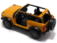 2021 Ford Bronco Badlands orange 1:18 Maisto diecast Scale Model car.