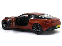 Aston Martin DB11 1:24 Motormax diecast scale model car.