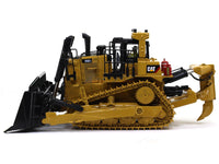 CAT D10T2 Track Type Tractor 1:50 Diecast Master scale model.