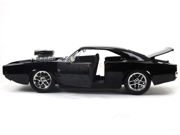Dom's Dodge Charger Fast & Furious 1:24 Jada diecast Scale Model car