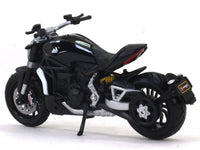 Ducati X Diaval S 1:18 Bburago diecast scale model bike