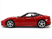 Ferrari California T closed top 1:18 Bburago diecast Scale Model car.