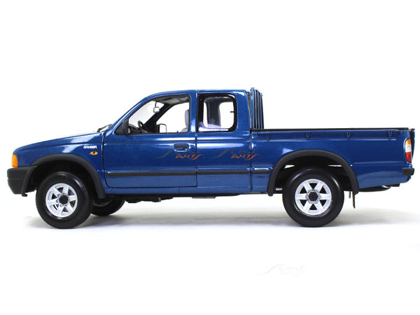Ford Ranger 4x4 1:18 Minichamps diecast scale model car | Scale Arts India