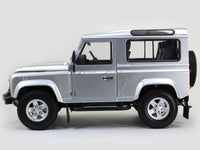 Land Rover Defender 90 1:18 Kyosho diecast Scale Model Car.