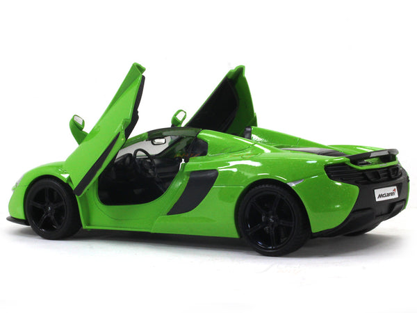 Motormax 1/24 79326 McLaren 650S Spider metallic green Motormax 1/24 79326 McLaren 650S Spider metallic green