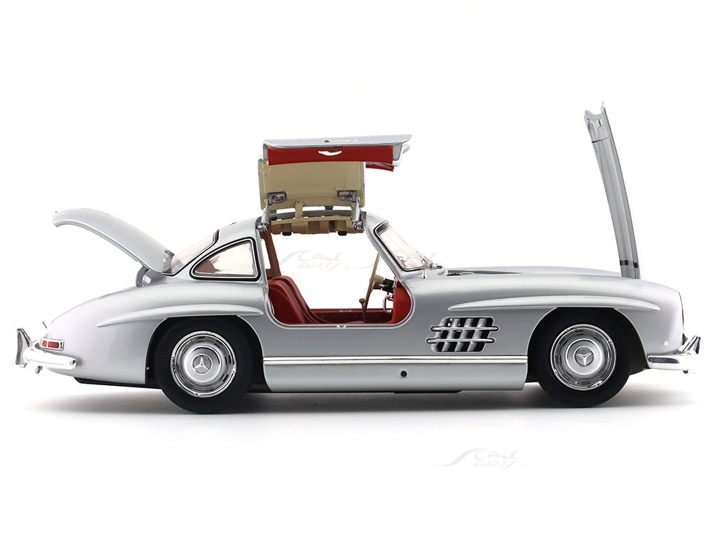 Mercedes-Benz 300 SL Gullwing W198 1:18 Schuco diecast scale model