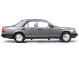 Mercedes-Benz 300D W124 1:18 MCG diecast Scale Model Car.