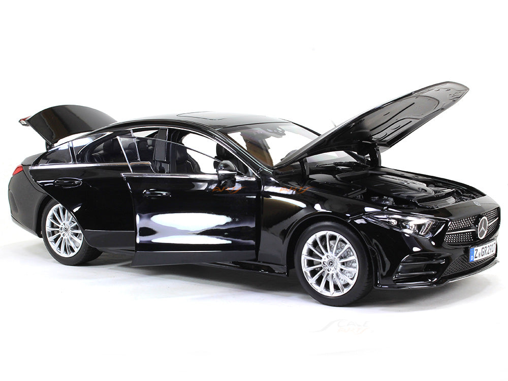 Mercedes-Benz純正　C257 CLS 1/18 ミニカー New good looking: Mercedes-Benz CLS 2018 in 1:18 is here
