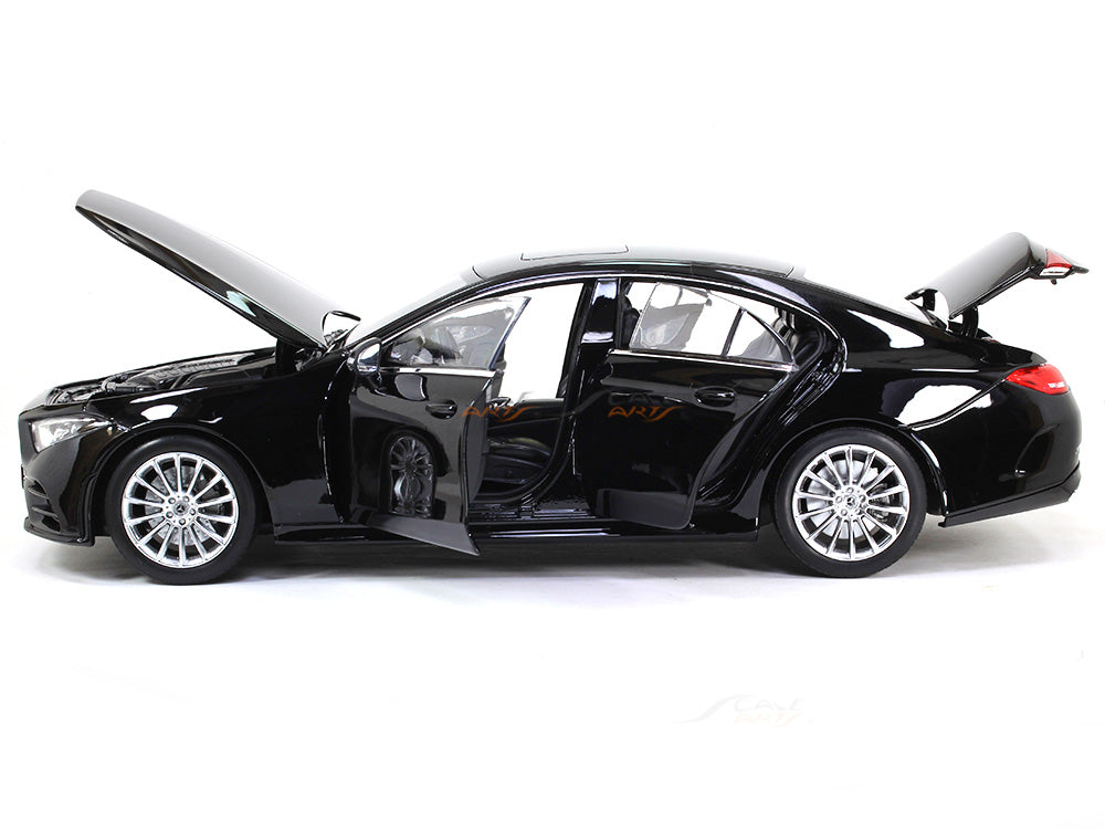 Mercedes-Benz純正　C257 CLS 1/18 ミニカー Mercedes-Benz純正 C257 CLS 1/18 ミニカー Amazon | ノレブ 1