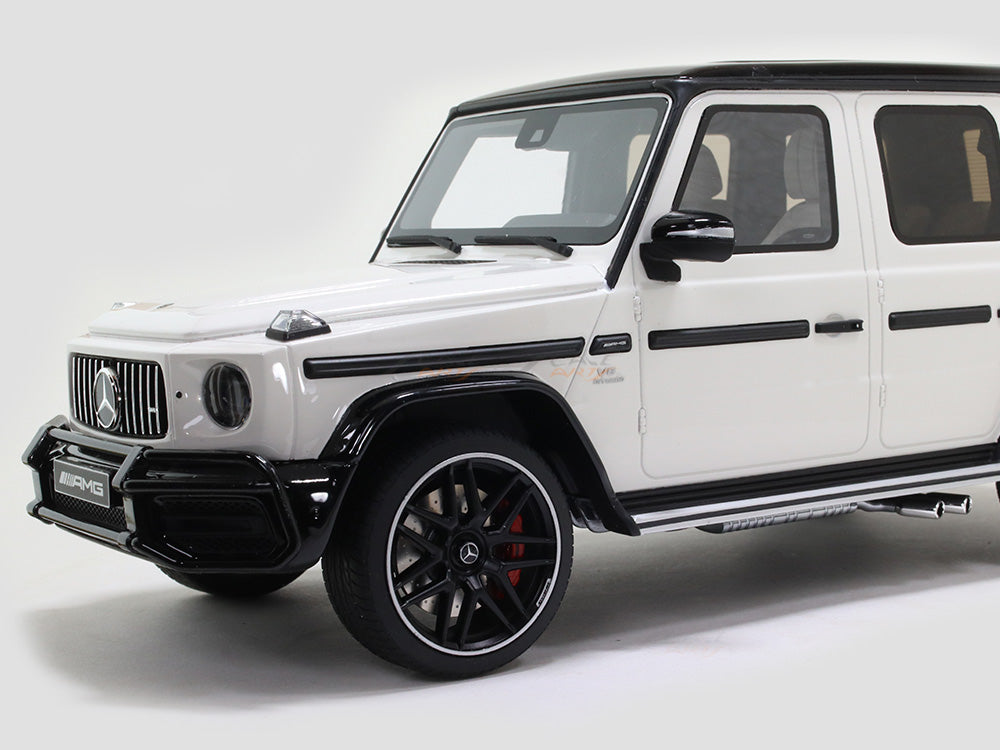 Mercedes-Benz G Class G63 AMG W463 V8 BiTurbo 1:18 GT Spirit scale