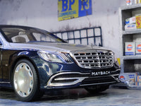 Mercedes-Benz Maybach S650 X222 1:18 Dealer Edition Norev diecast scale model car.