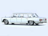 Mercedes-Benz Pullman W100 silver 1:64 Yunali diecast scale model collectible