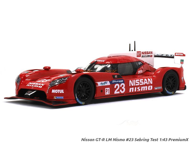 Nissan GT-R LM Nismo 1:43 Premium X diecast Scale Model car