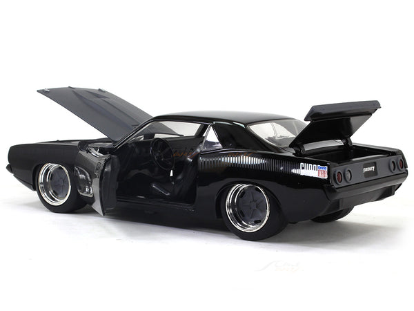 https://scalearts.in/cdn/shop/products/Plymouth-Barracuda-fast-furious-1-24-Jada-diecast-scale-model-collective-9_grande.jpg?v=1616402370