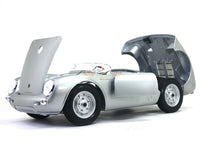 Porsche 550A Spyder 1:18 Maisto diecast Scale Model car.