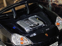Porsche Cayenne 1:18 Maisto diecast Scale Model car.