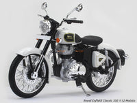 Royal Enfield Classic 350 White 1:12 Maisto diecast Scale Model bike.