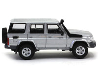 Toyota Land Cruiser LC76 Silver 1:64 Paragon diecast scale model miniature car