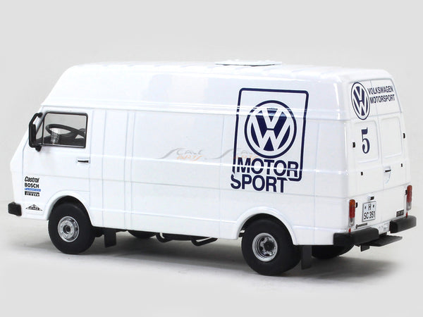 Ixo 1:43 Volkswagen VW LT45 LWB Skoda Motorsport se rallier assistance bus RAC412.22 modèle Ixo 1:43 Volkswagen VW LT45 LWB Skoda Motorsport se rallier assistance bus RAC412.22 modèle