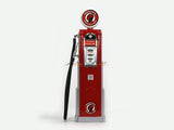 Mohawk Gasoline Service Gas Pump set 1:18 Road Signature Yatming diecast model.